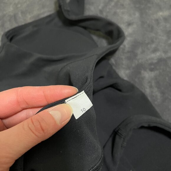 Lululemon Get Centred Crop Tank - Picture 2 of 5